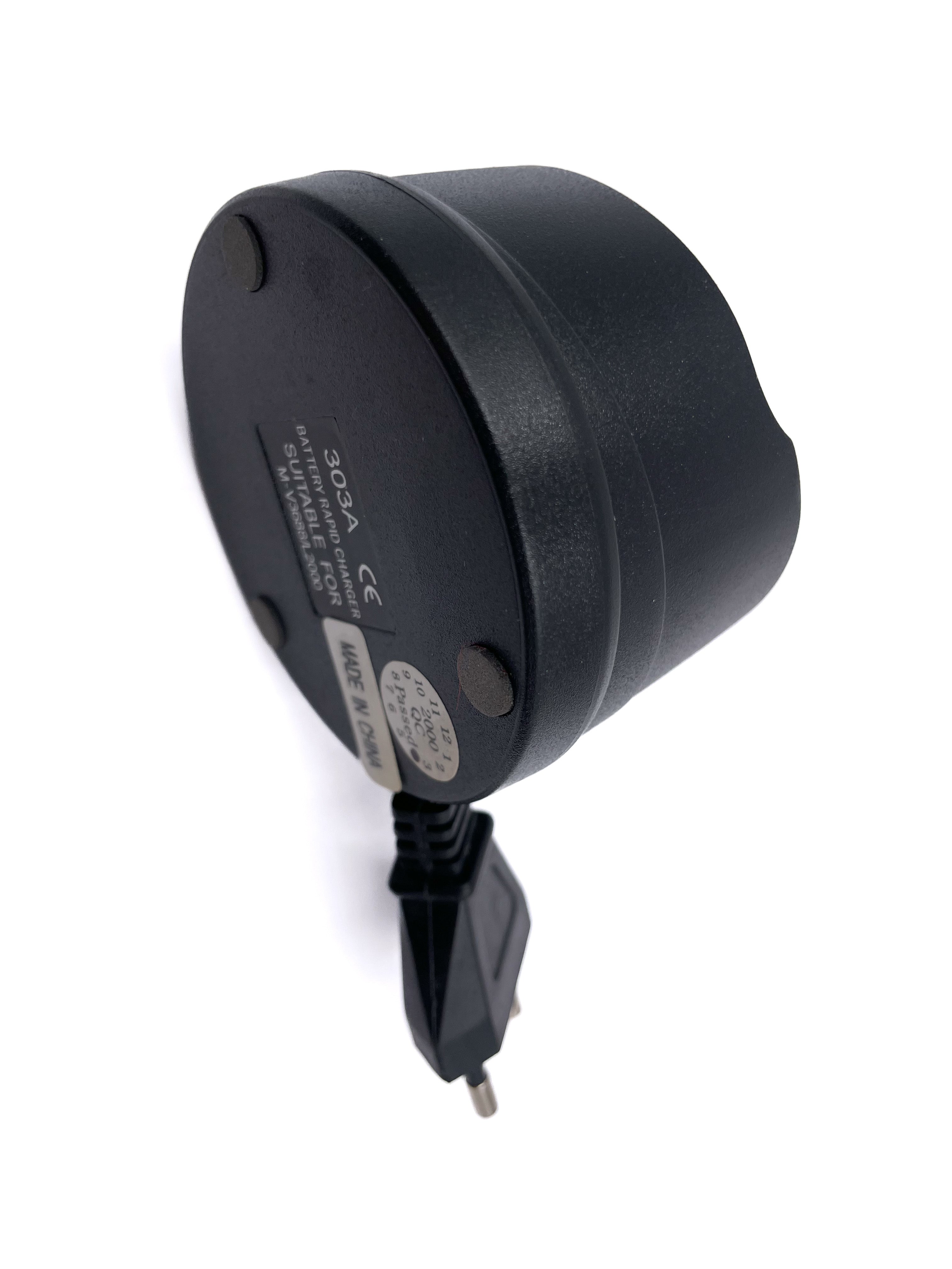 Motorola V3688 / L2000 Battery charger